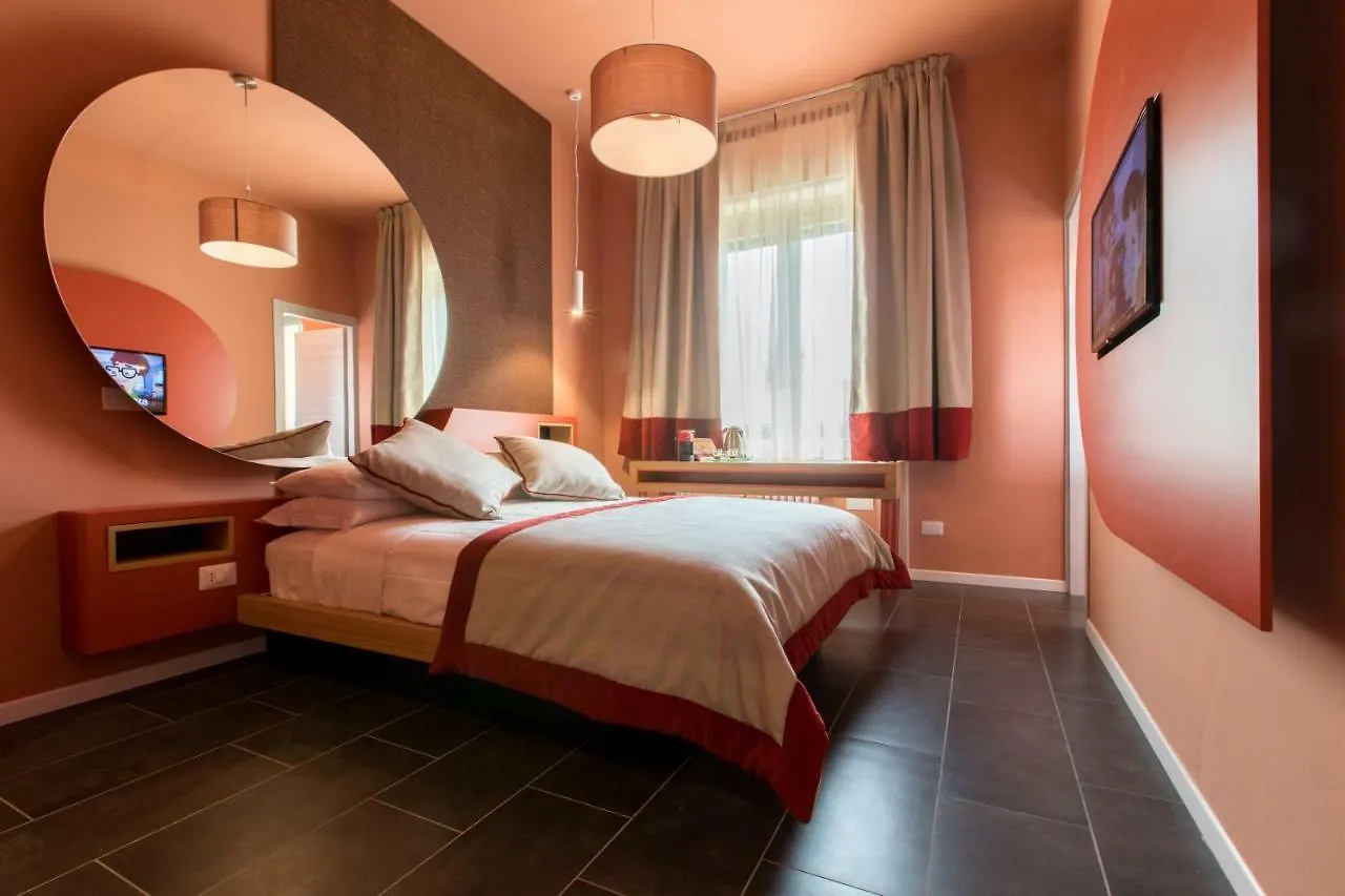 בית הארחה מילאנו Le Texture Premium Rooms Duomo-Cordusio איטליה