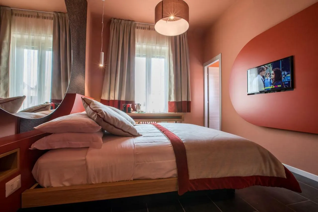 מילאנו Le Texture Premium Rooms Duomo-Cordusio בית הארחה